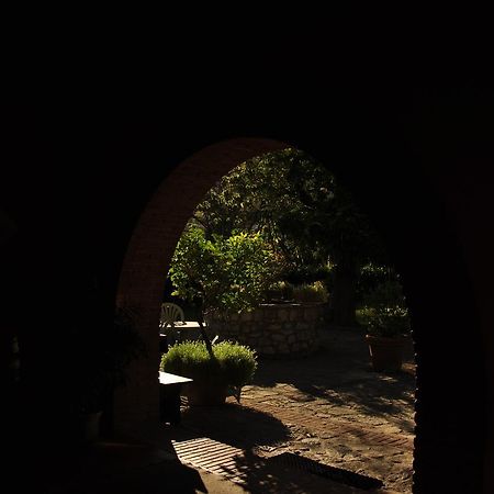 La Caveja Hotel Pietravairano Kültér fotó