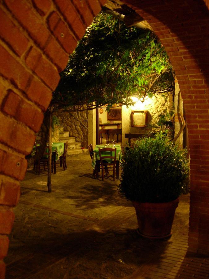 La Caveja Hotel Pietravairano Kültér fotó