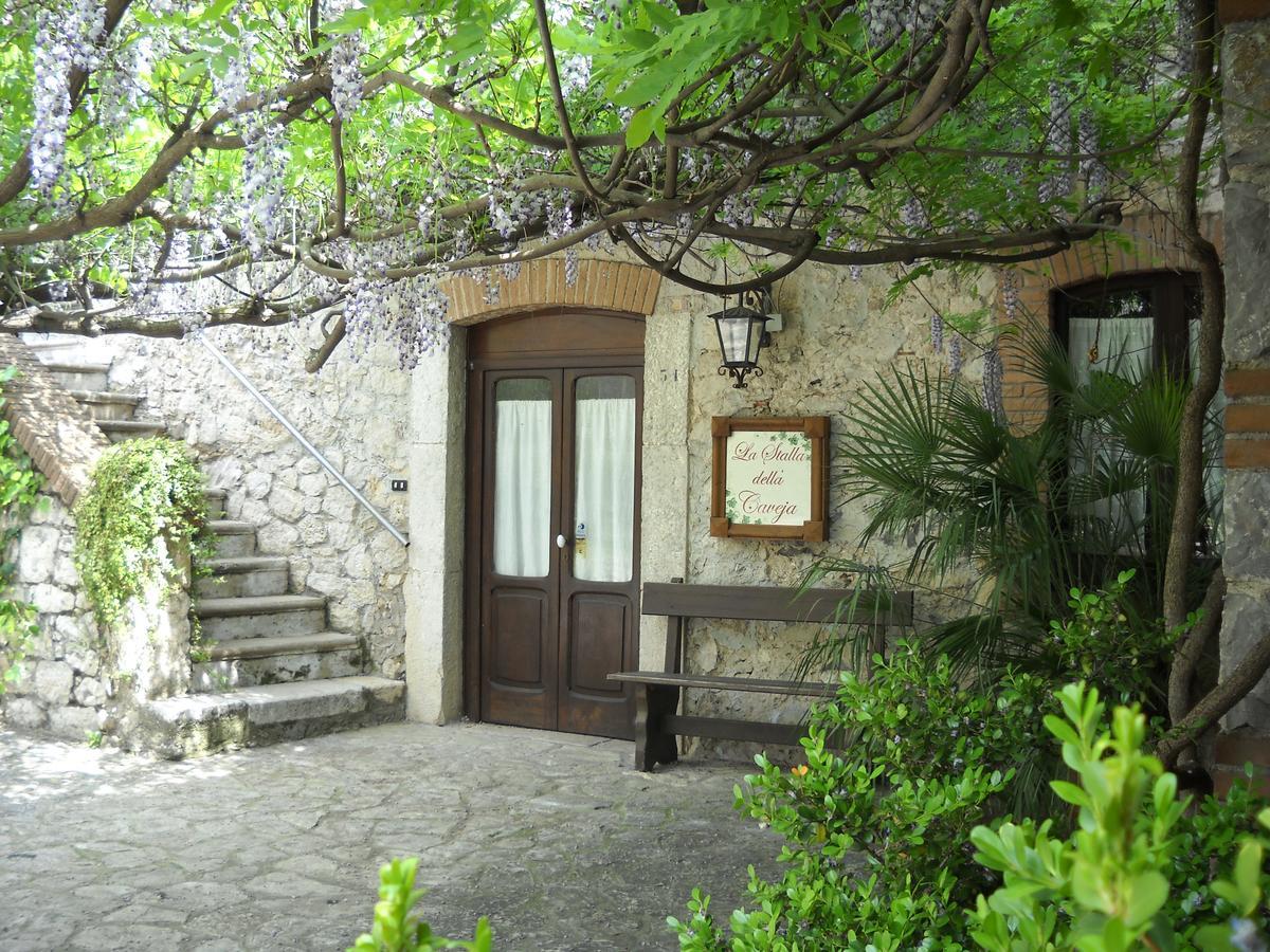 La Caveja Hotel Pietravairano Kültér fotó