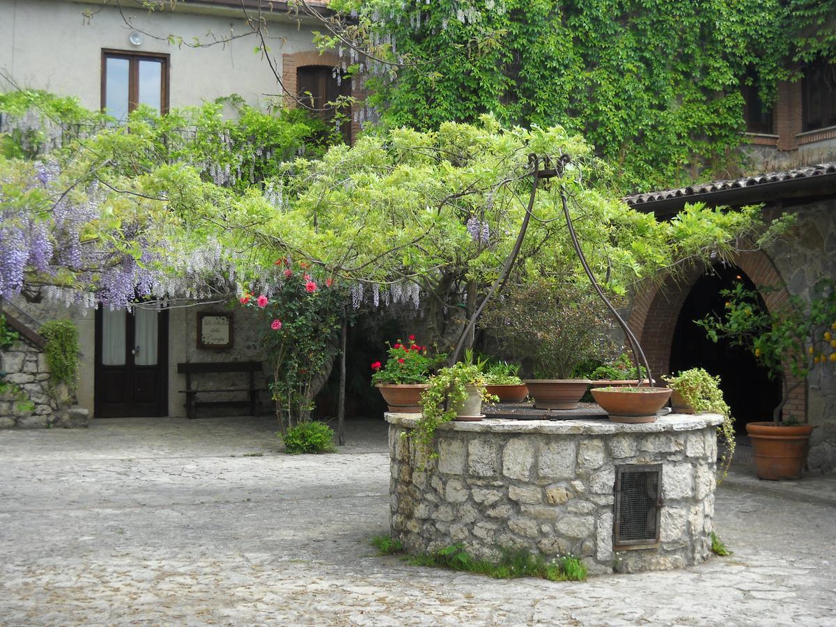 La Caveja Hotel Pietravairano Kültér fotó